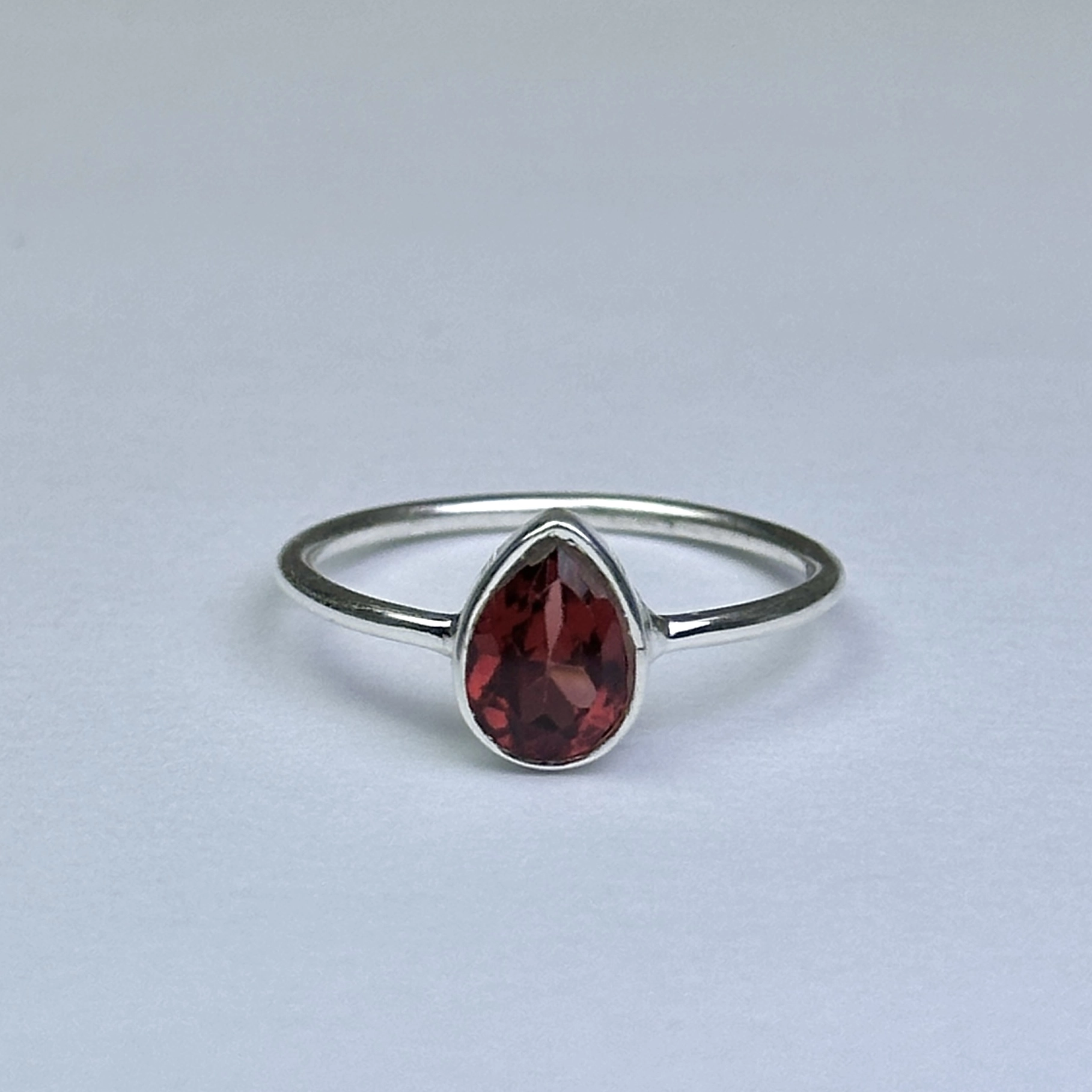 Lal(Garnet) Taşıdan Gümüş YÜZÜK