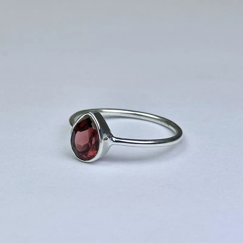 Lal(Garnet) Taşıdan Gümüş YÜZÜK