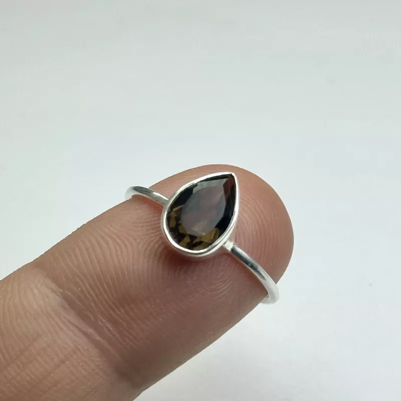 Dumanlı(Smoky) kuvars taşından gümüş yüzük
