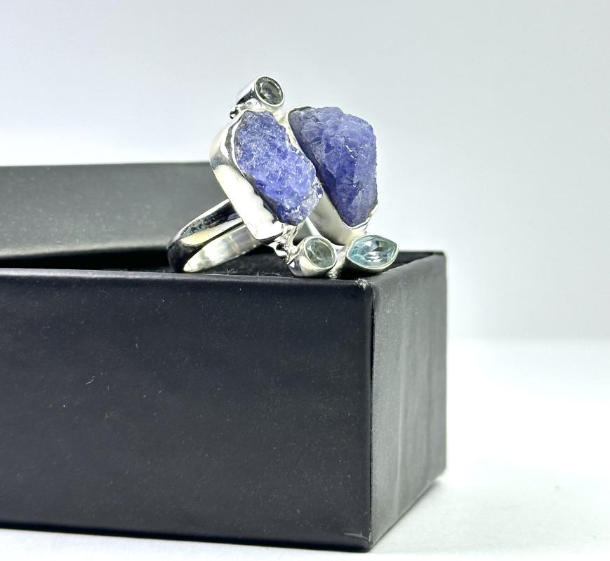 Tanzanit ve Topaz Taşlı Gümüş Yüzük