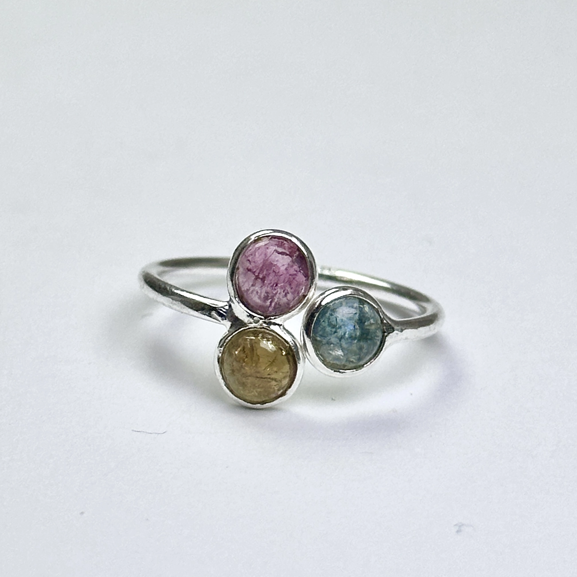 3 Turmalin Taşından Gümüş Yüzük