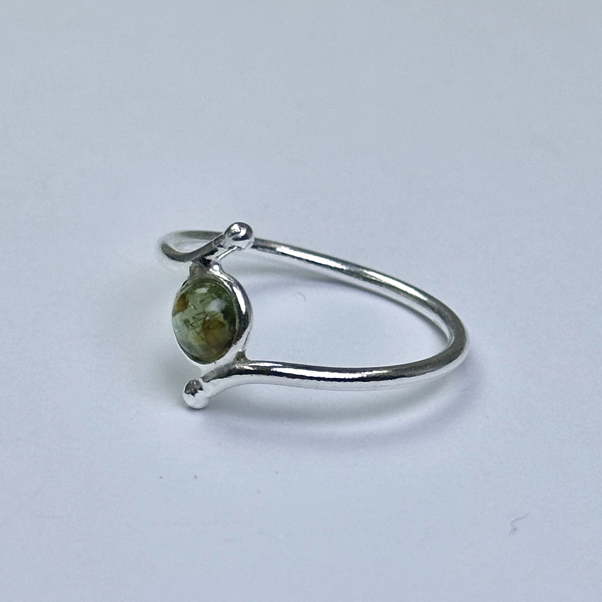 Yeşil Turmalin Taşından Gümüş Yüzük