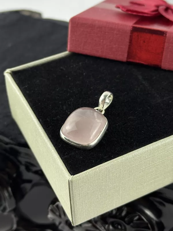 Pembe Kuvars Gümüş Kolye Ucu