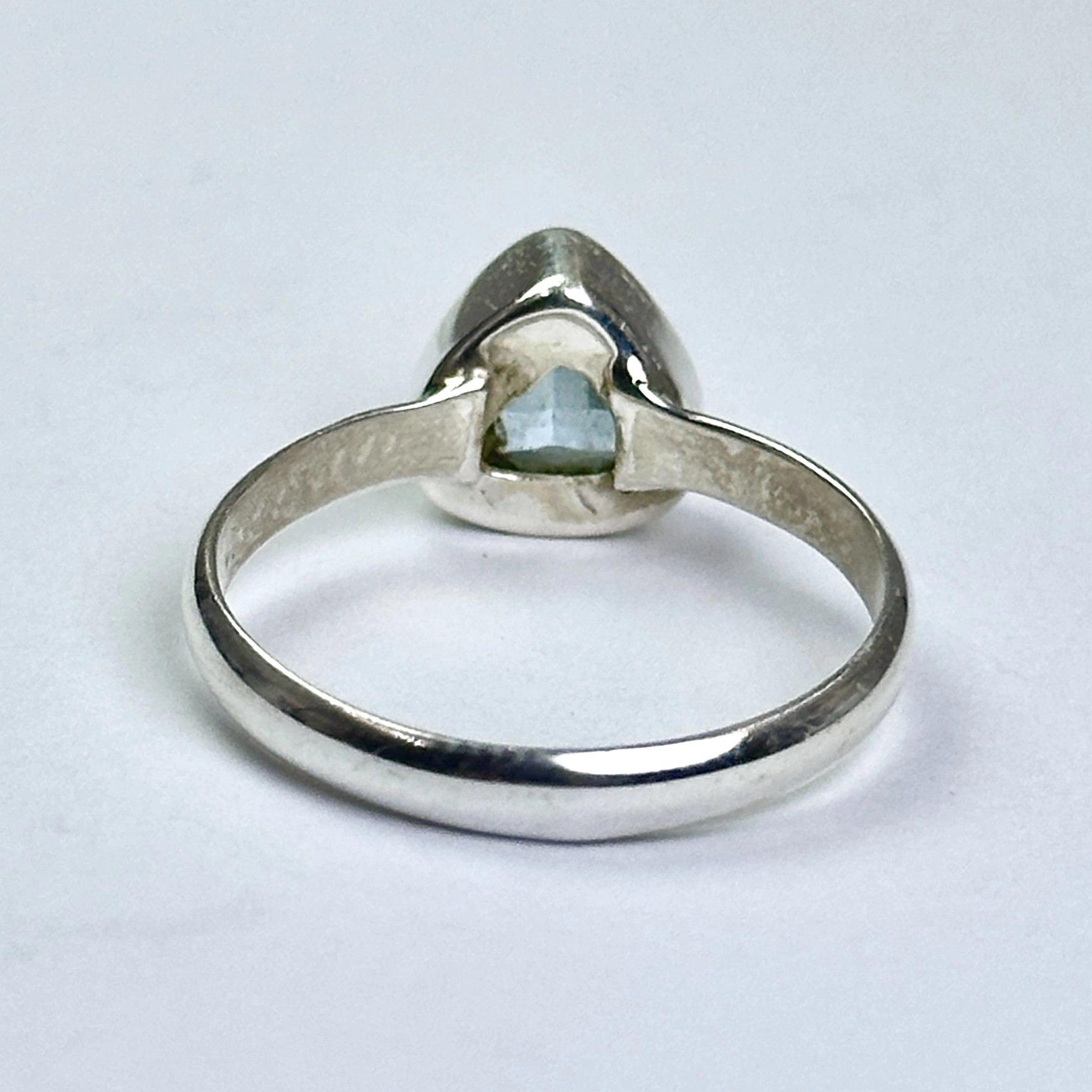 Topaz Taşından Gümüş Yüzük
