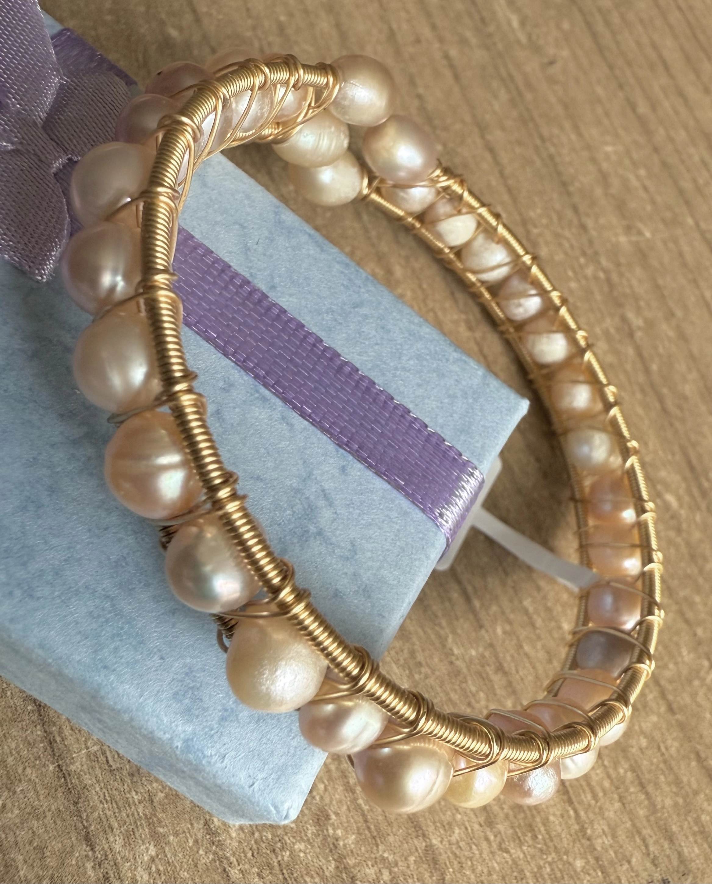 Hakiki  İncili  Bileklik