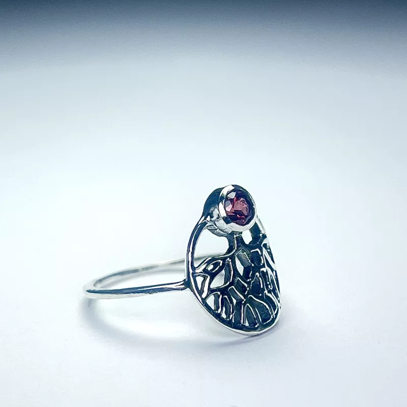 Lal(Garnet) Taşından Gümüş Yüzük