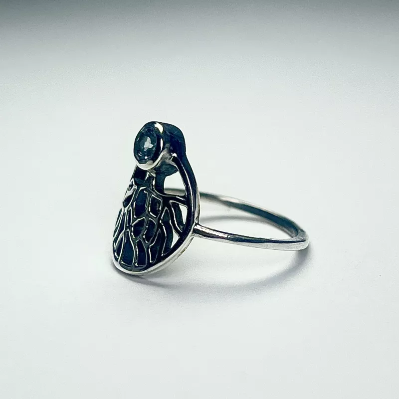 Topaz Taşından Gümüş Yüzük
