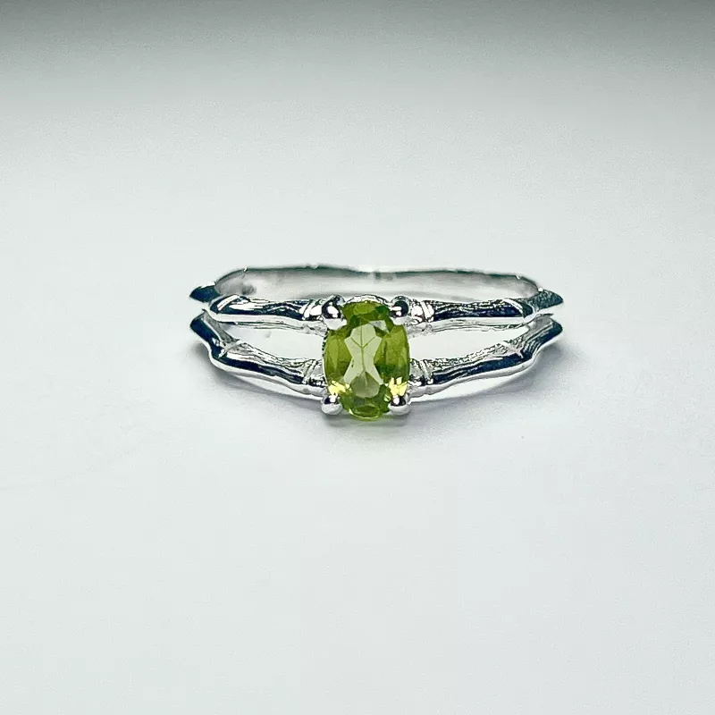 Peridot(zebercet) Taşından Gümüş Yüzük