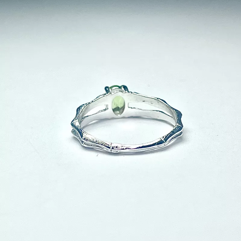 Peridot(zebercet) Taşından Gümüş Yüzük