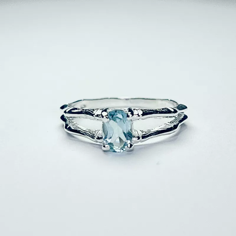 Topaz Taşından Gümüş Yüzük