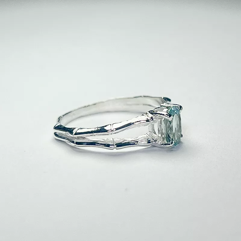 Topaz Taşından Gümüş Yüzük