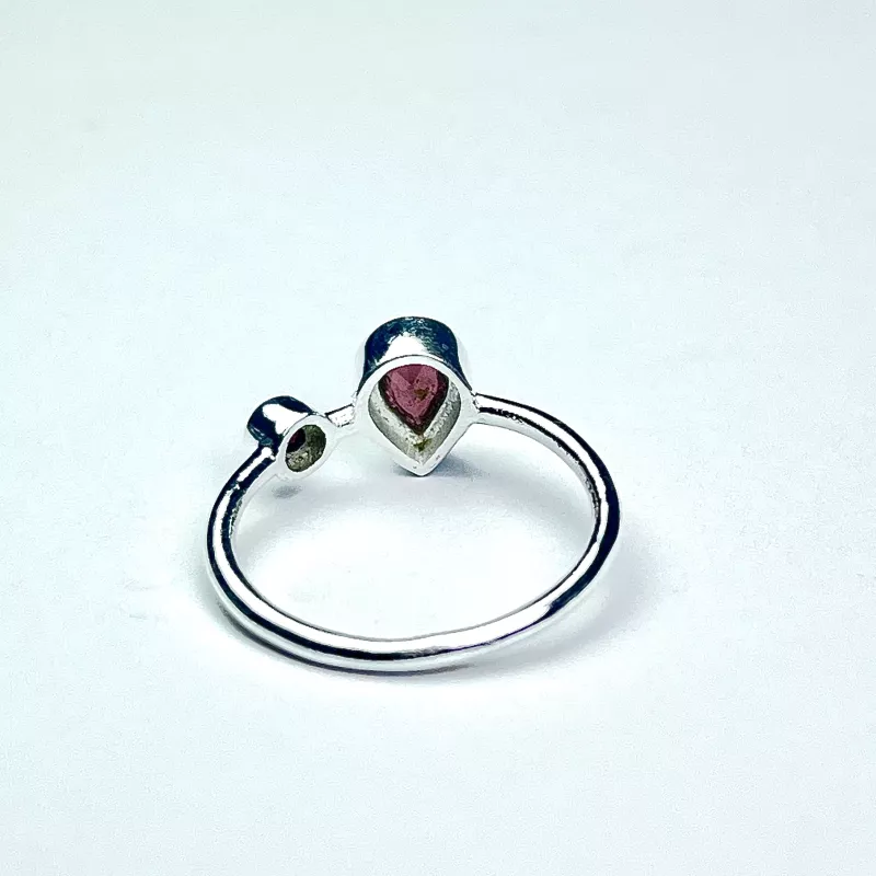 Lal (Garnet) Taşından Gümüş Yüzük