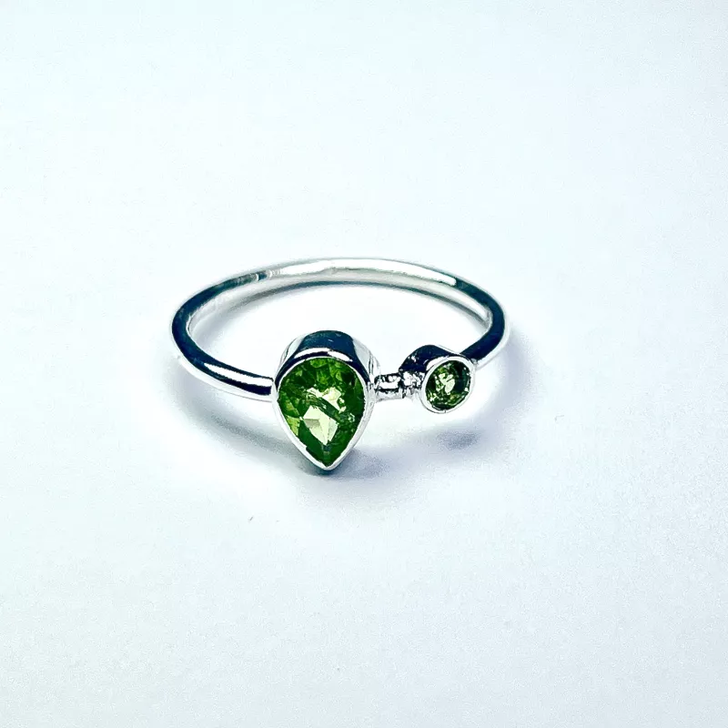 Peridot(zebercet) Taşından Gümüş Yüzük