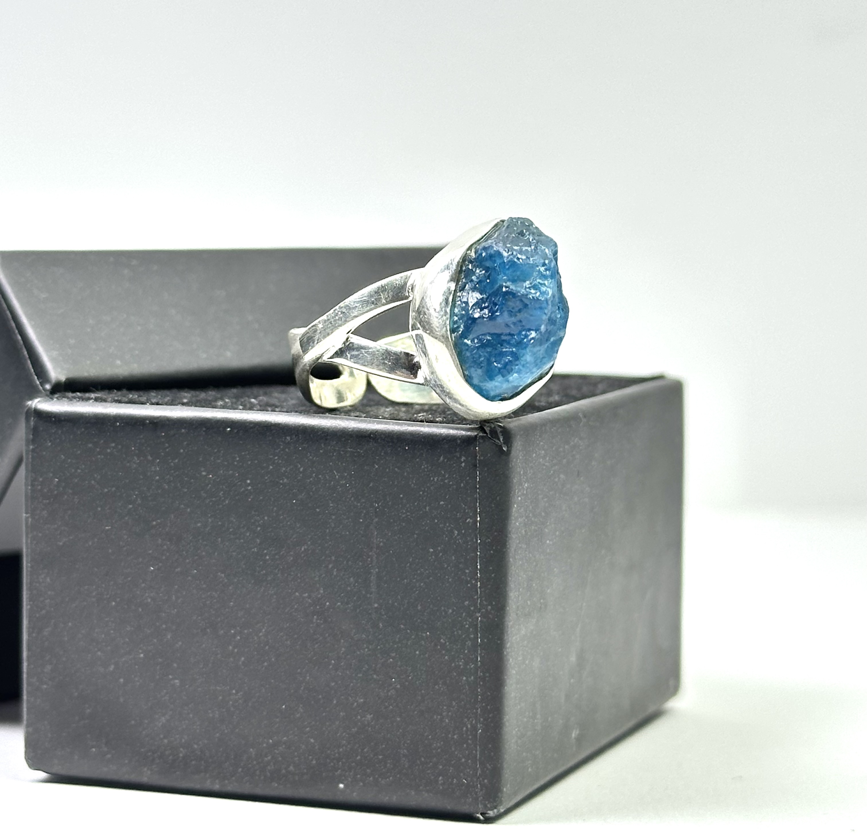 Apatit Gümüş Yüzük