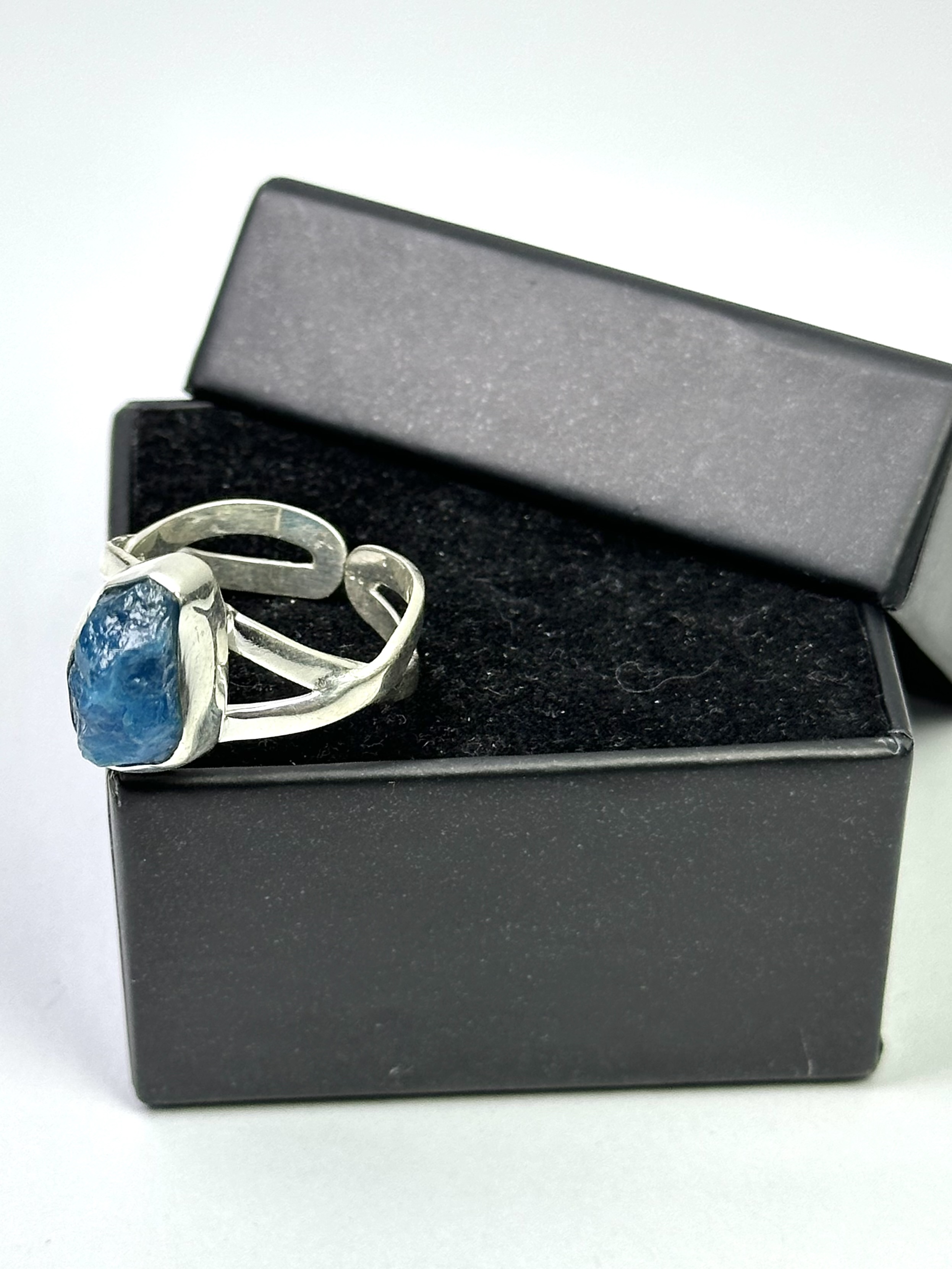 Apatit Gümüş Yüzük