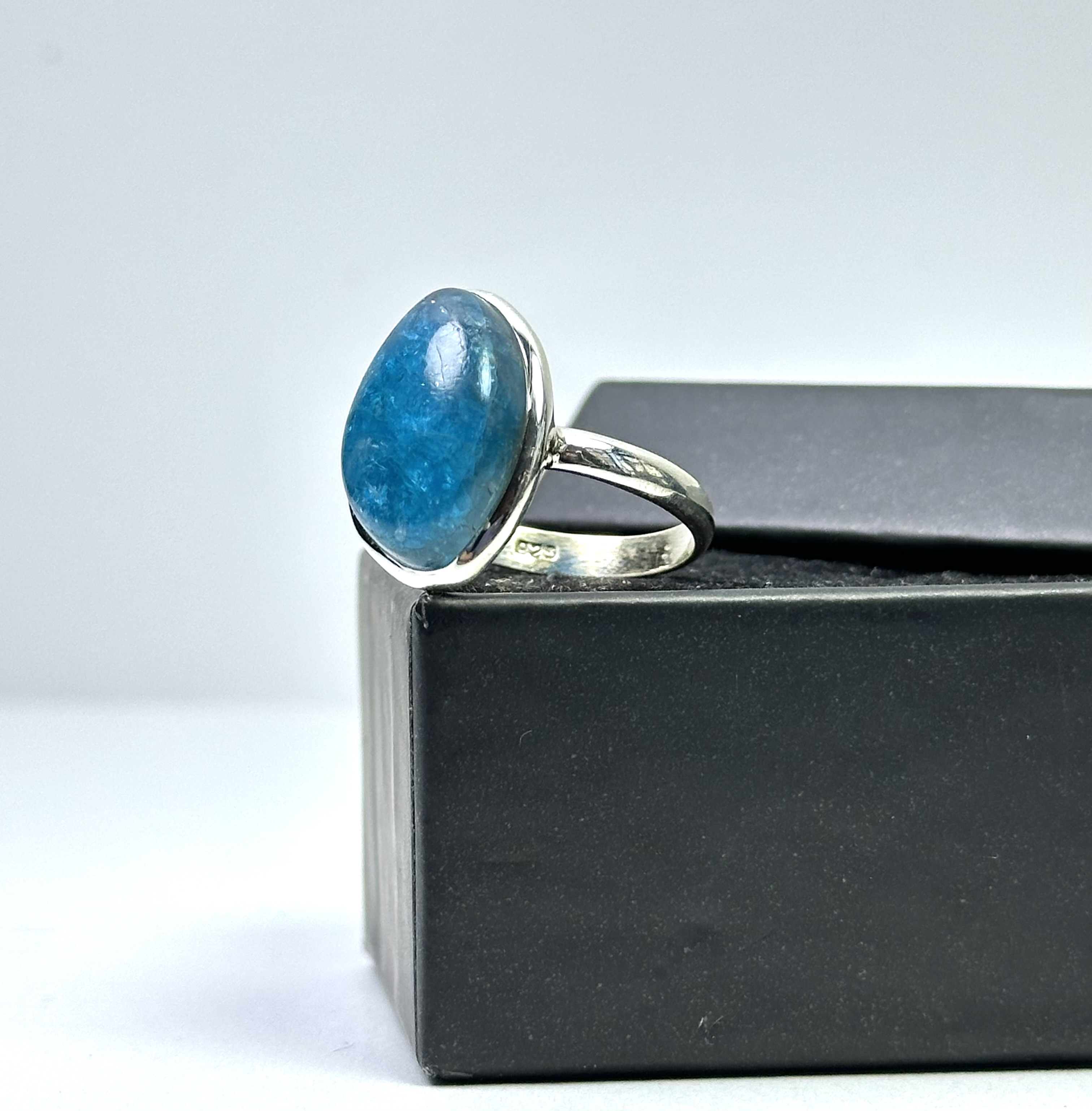 Apatit Gümüş Yüzük