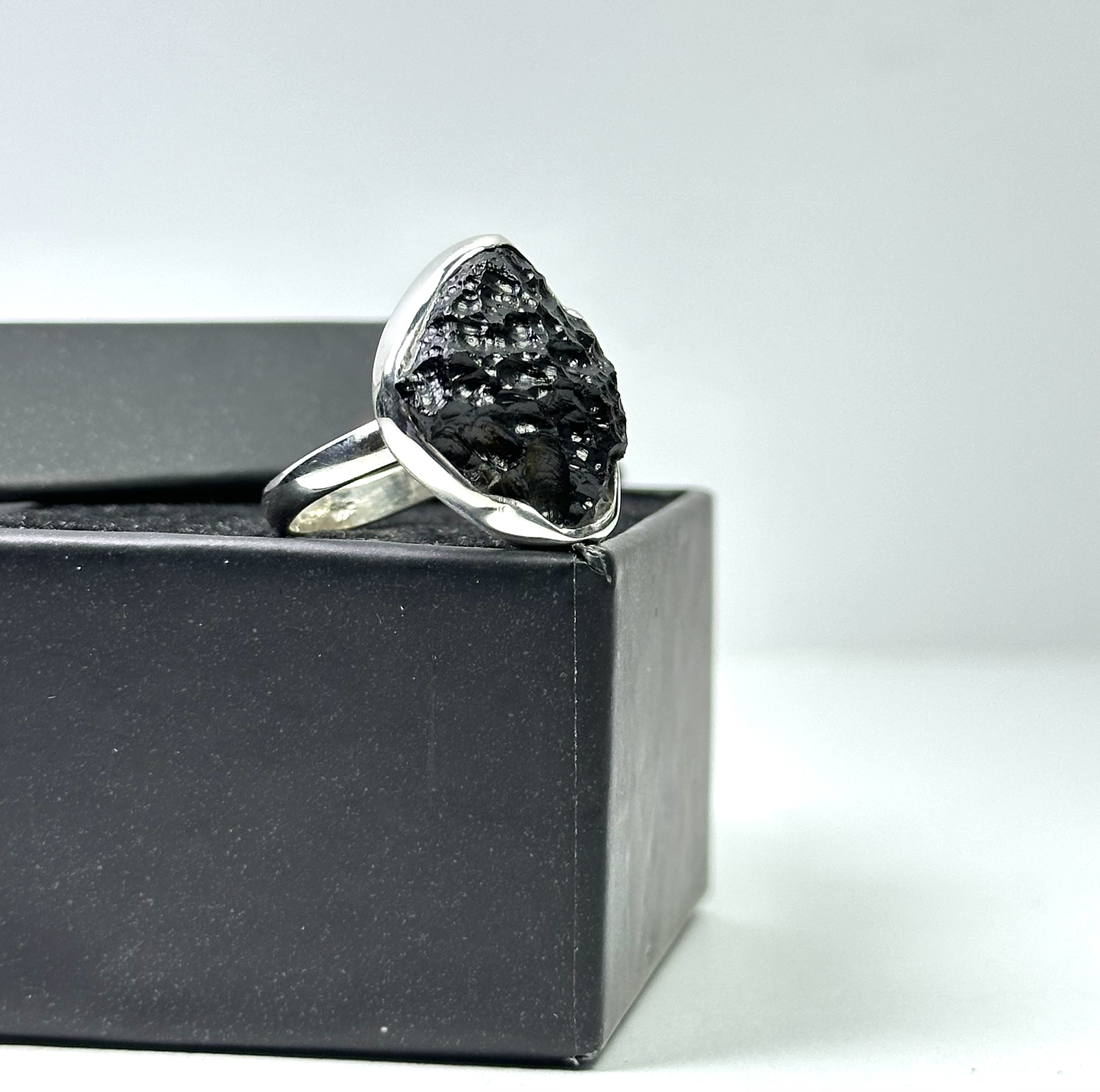 Moldovit Gümüş Yüzük