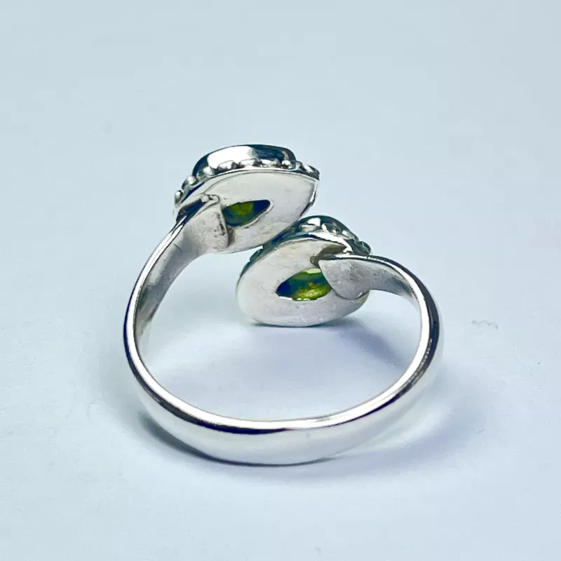 Zebercet(Peridot) Taşından Gümüş Yüzük