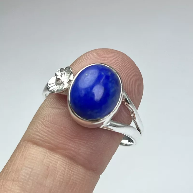 Lapis Taşından Gümüş Yüzük