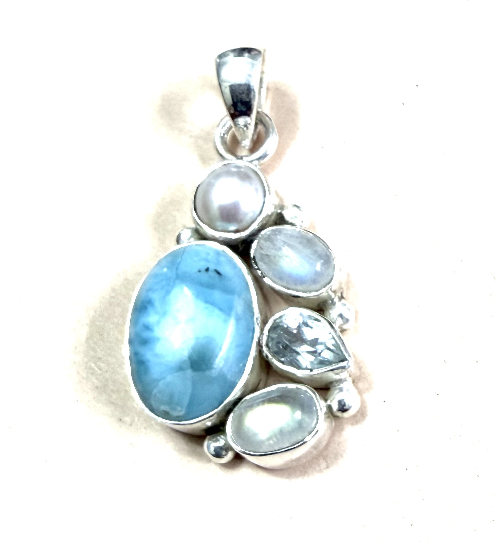 Larimar-Aytaşı-Topaz-İnci taşlarından gümüş kolye ucu