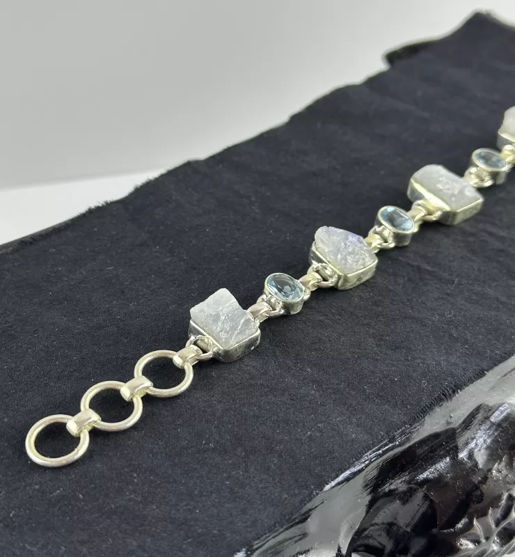 Aytaşı ve Topaz Gümüş Bileklik
