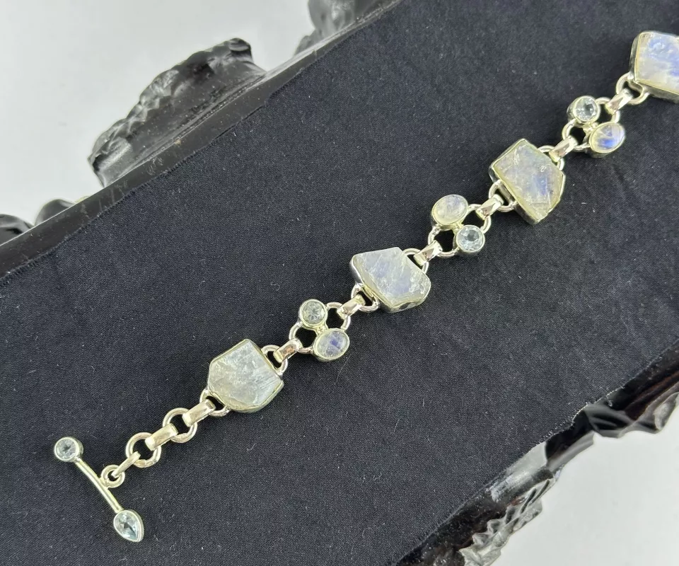 Aytaşı ve Topaz Gümüş Bileklik