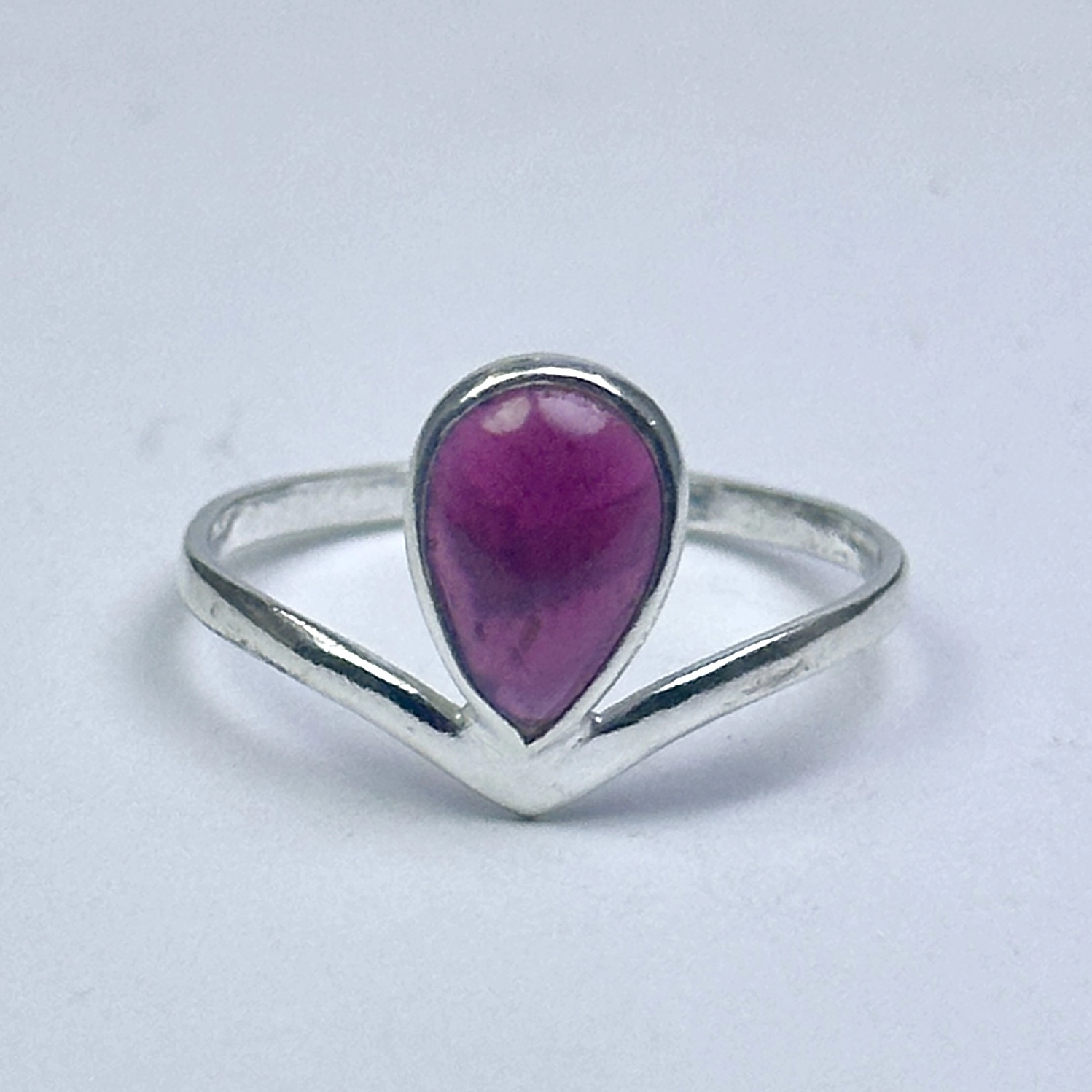 Lal(Garnet) Taşından Gümüş Yüzük