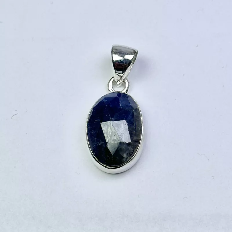 Gerçek Safir Taşından Gümüş Kolye Ucu