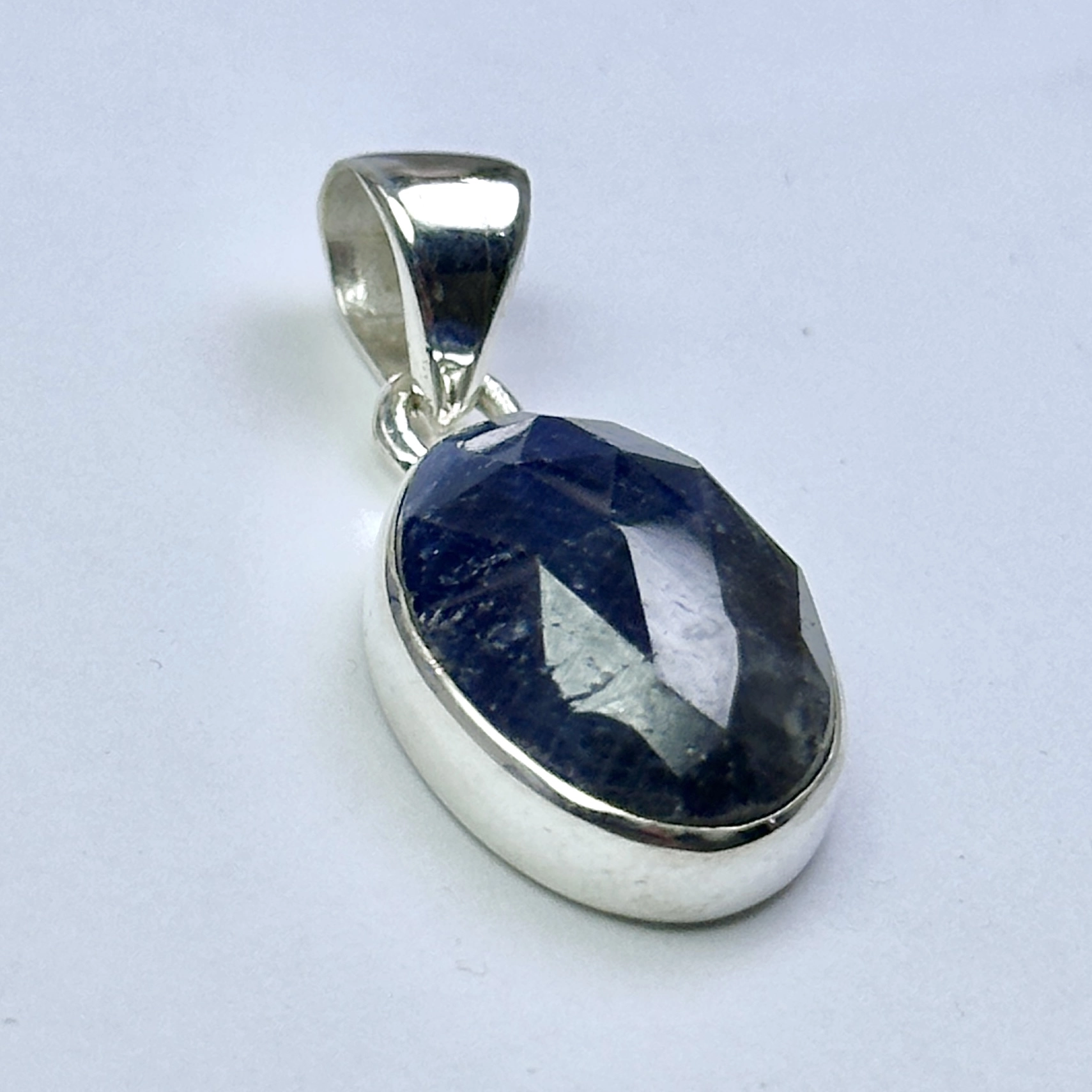 Gerçek Safir Taşından Gümüş Kolye Ucu