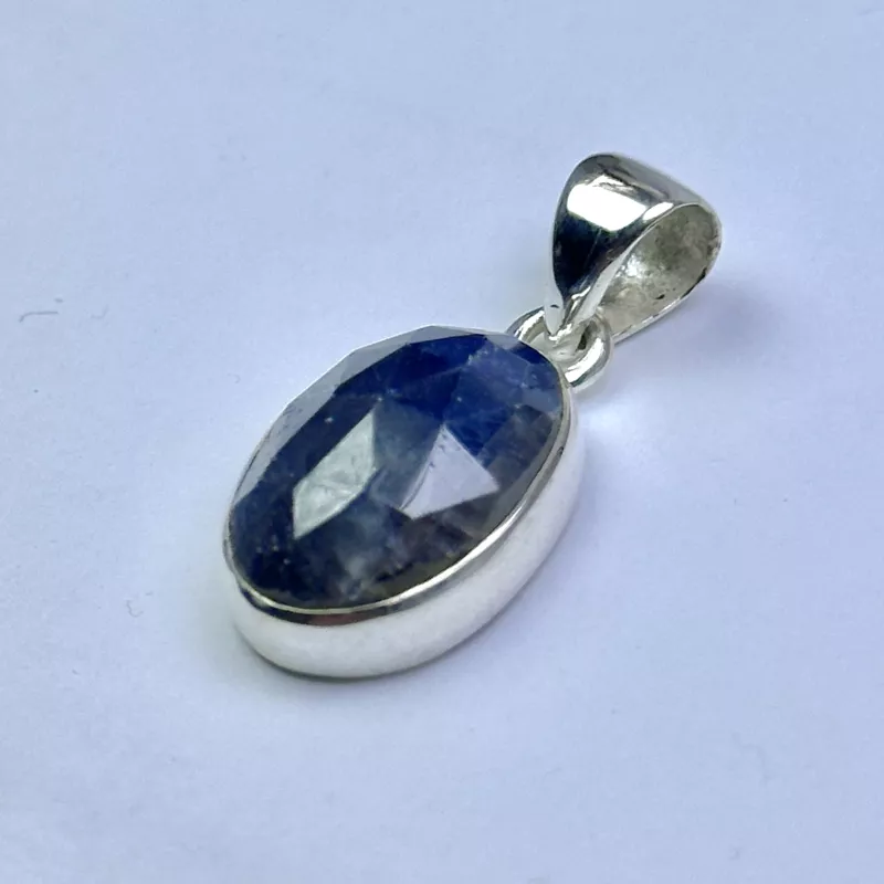Gerçek Safir Taşından Gümüş Kolye Ucu