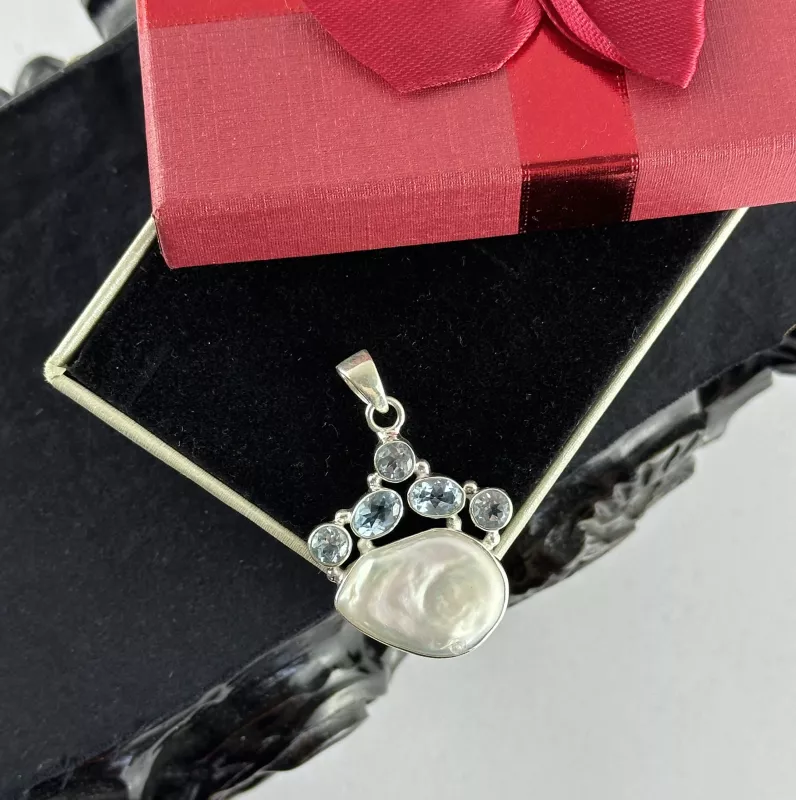 Topaz ve Barok İnci Gümüş Kolye Ucu