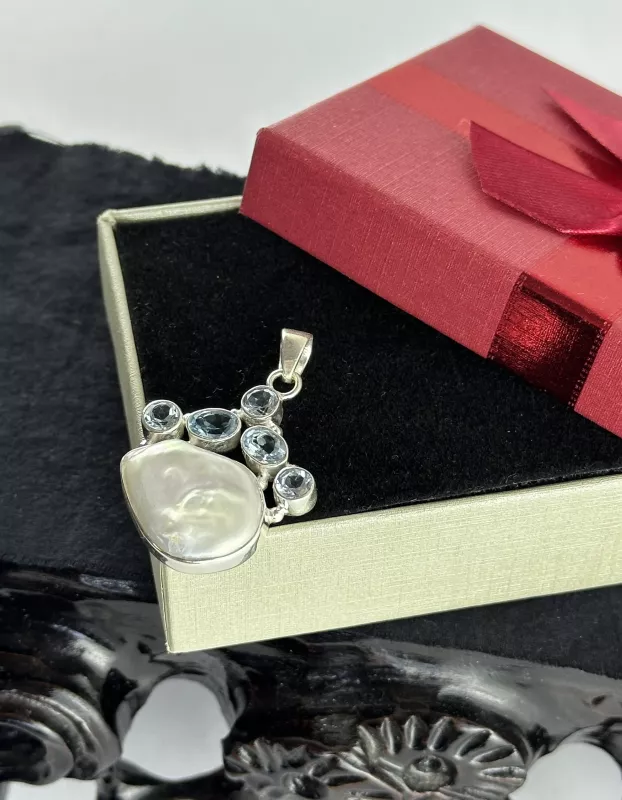 Topaz ve Barok İnci Gümüş Kolye Ucu