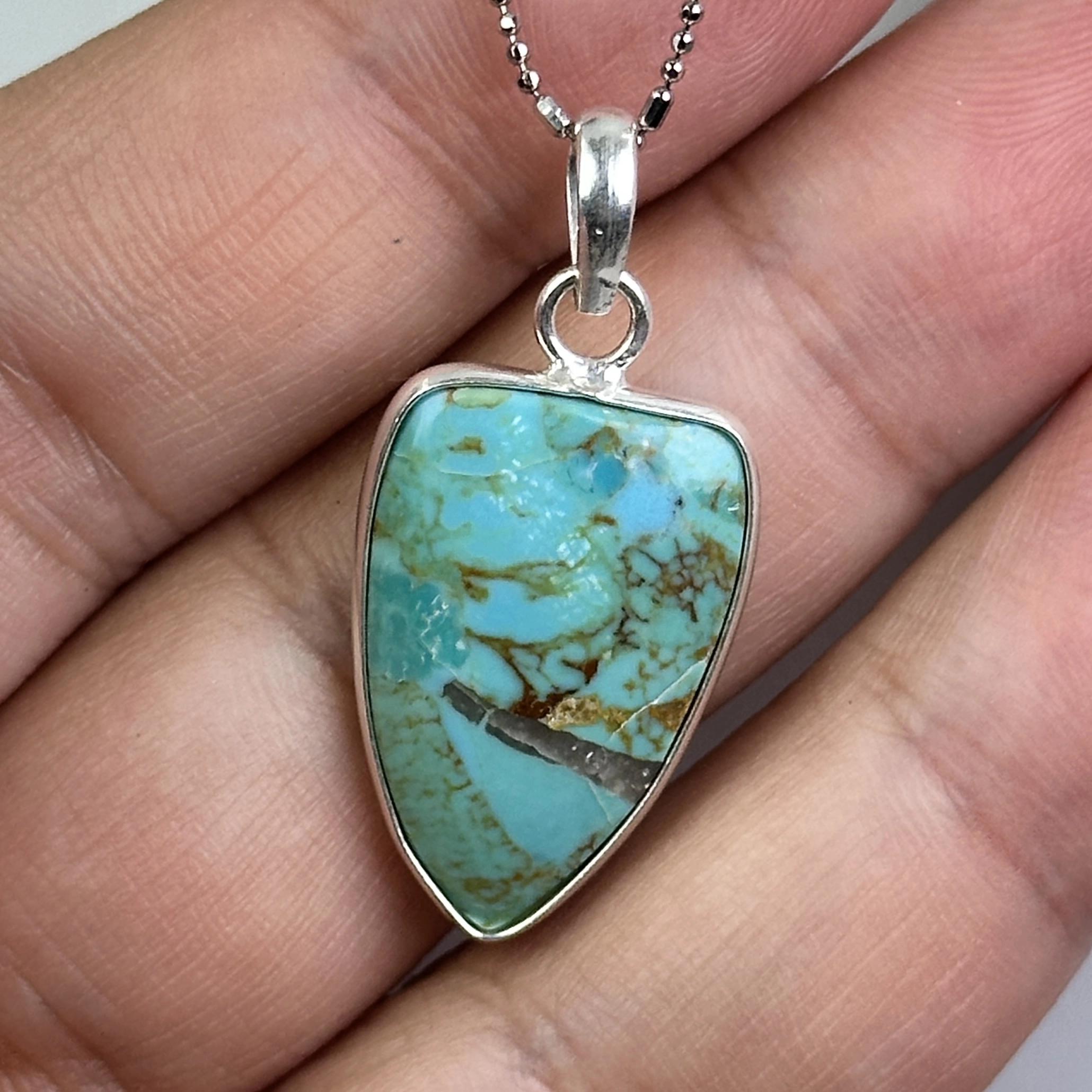 Turkuaz Taşından Gümüş Kolye Ucu