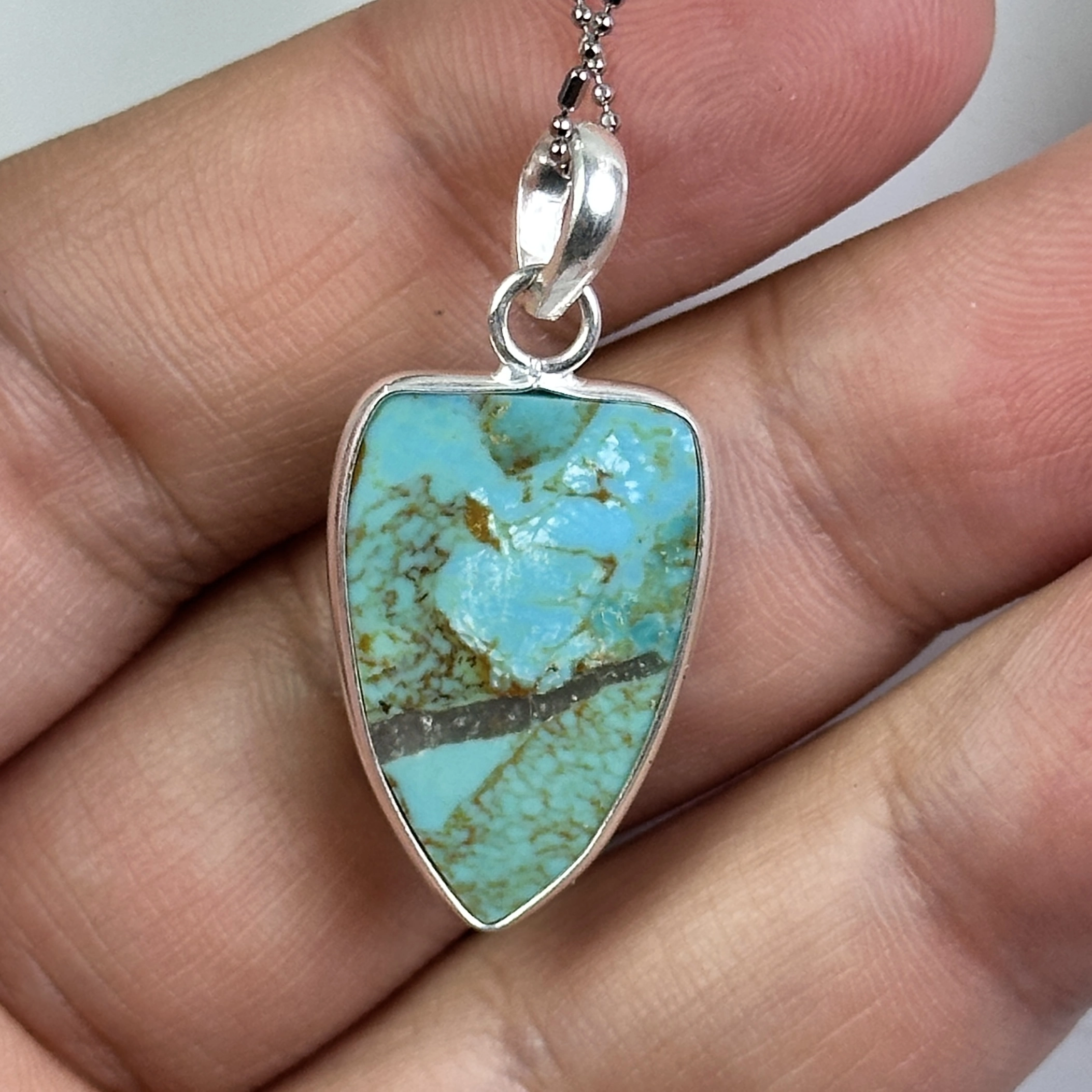 Turkuaz Taşından Gümüş Kolye Ucu