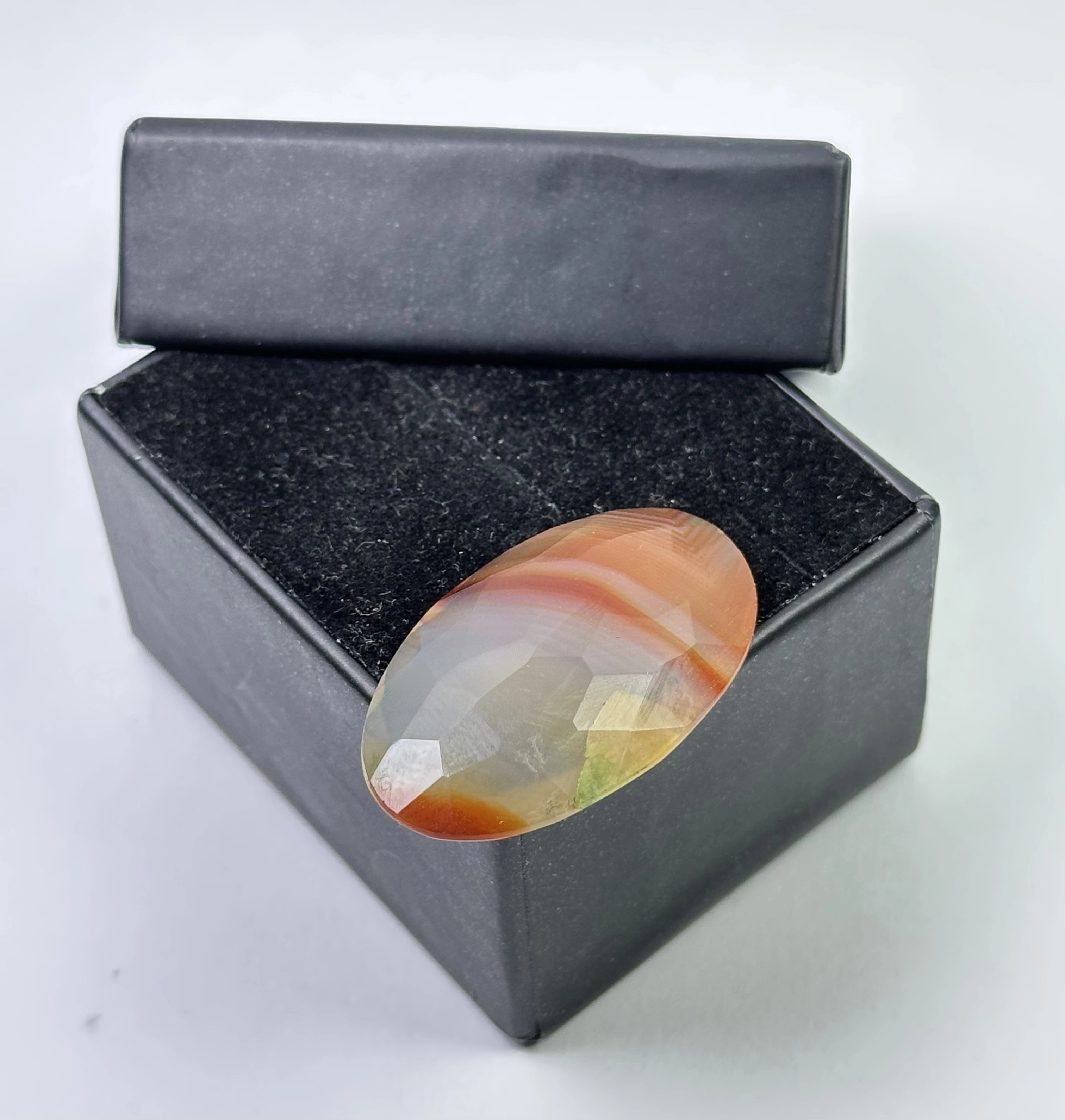 Akik Taşından Kaboşon