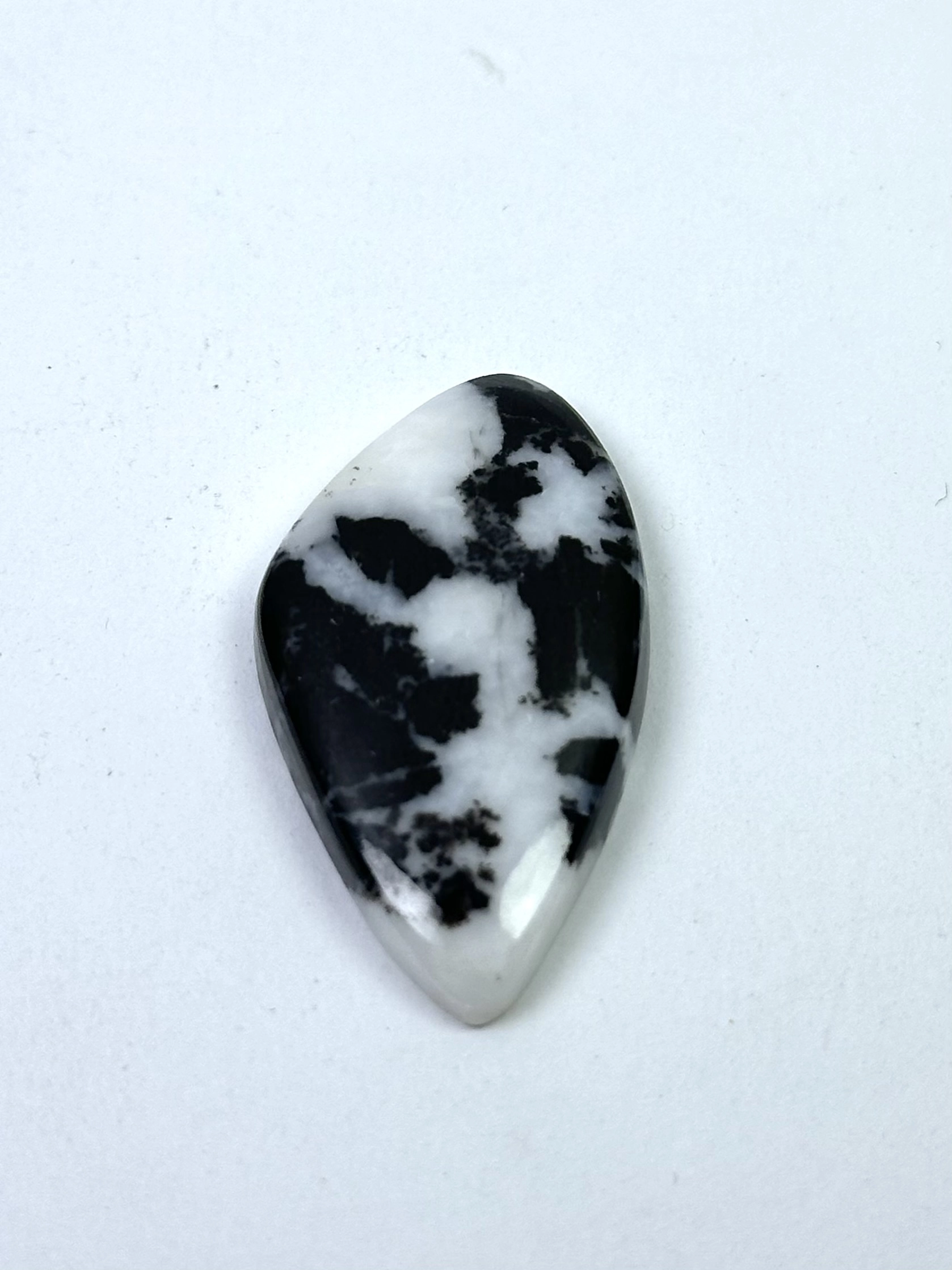 Zebra Jasper Taşından Kaboşon