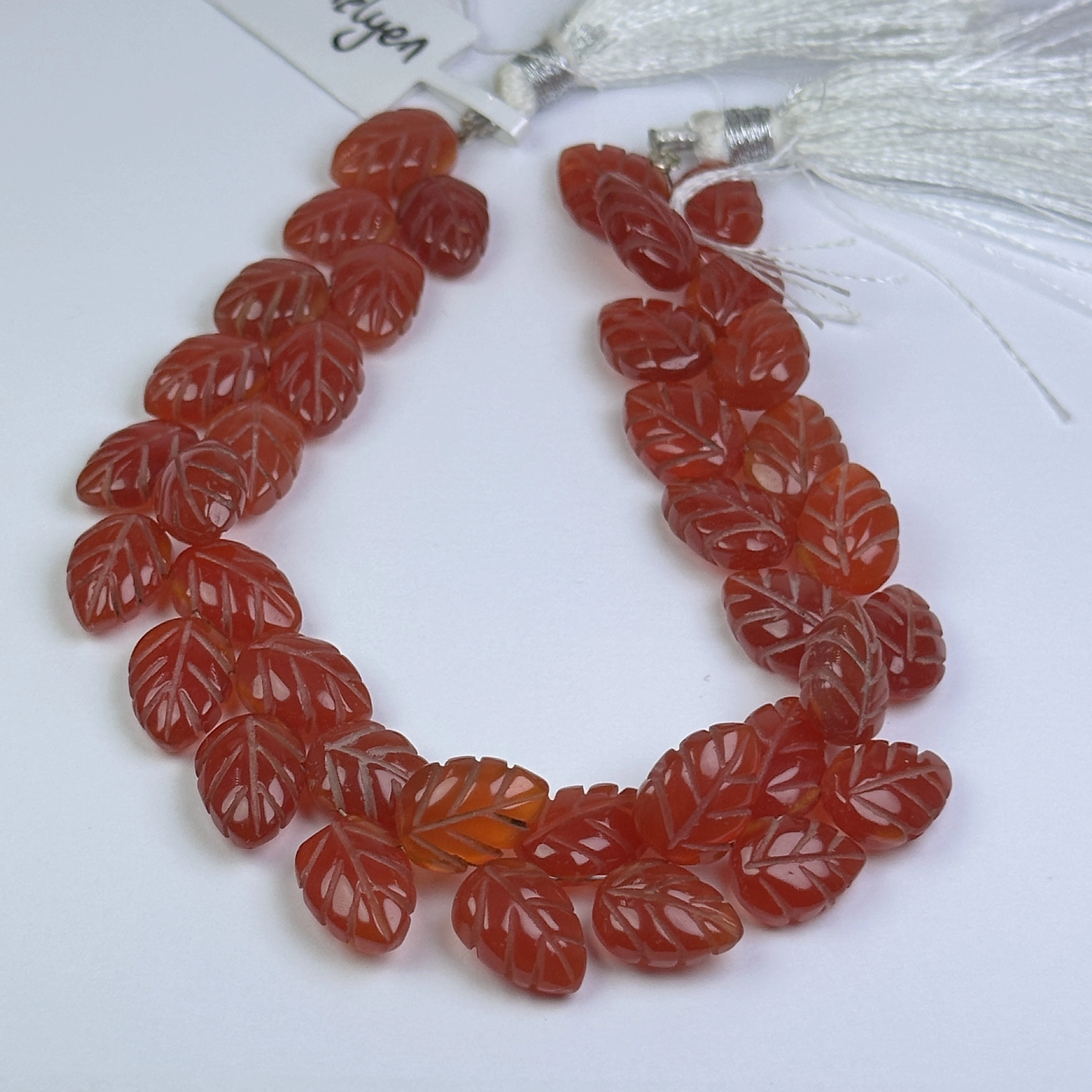 Yaprak Model Karnalyen Dizi