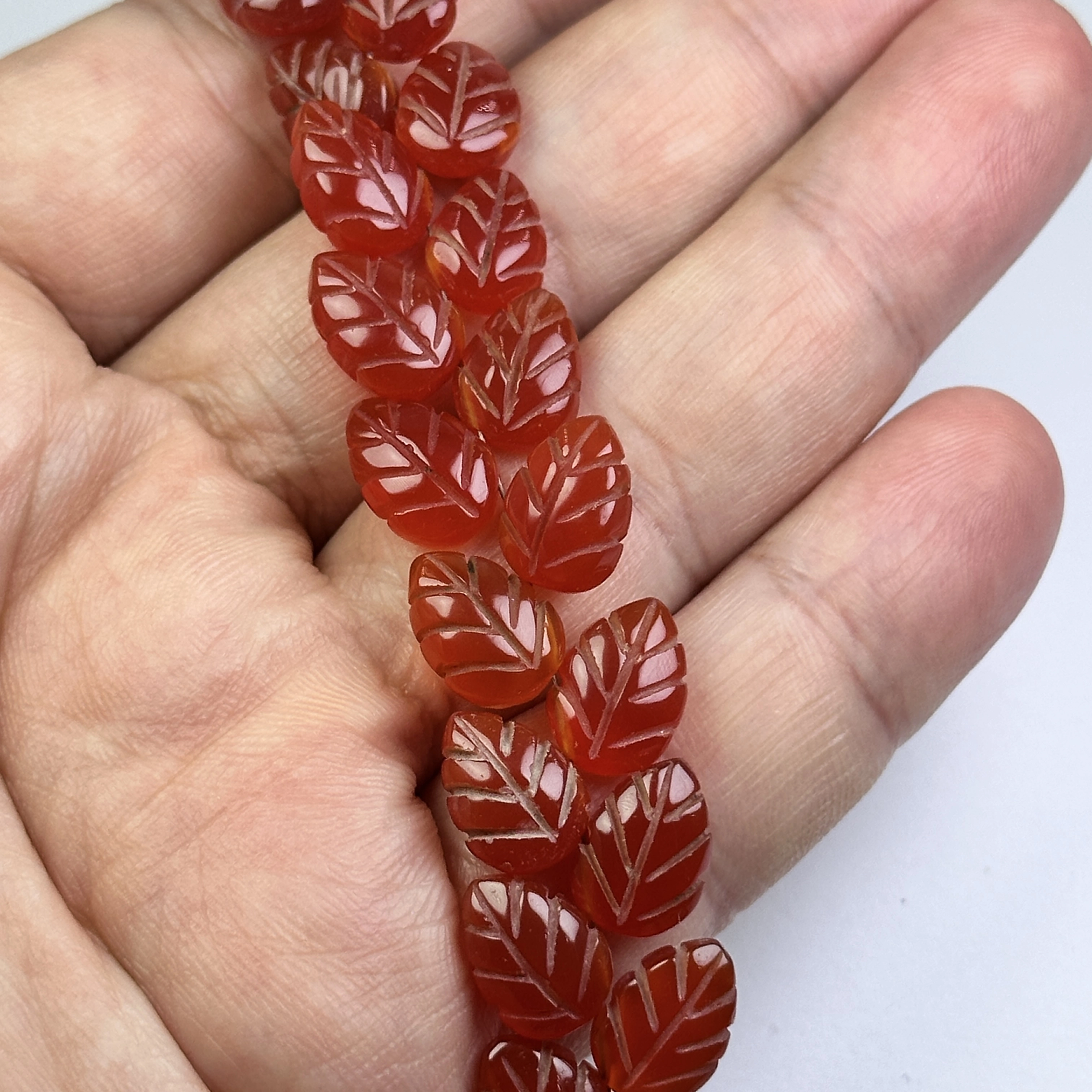 Yaprak Model Karnalyen Dizi