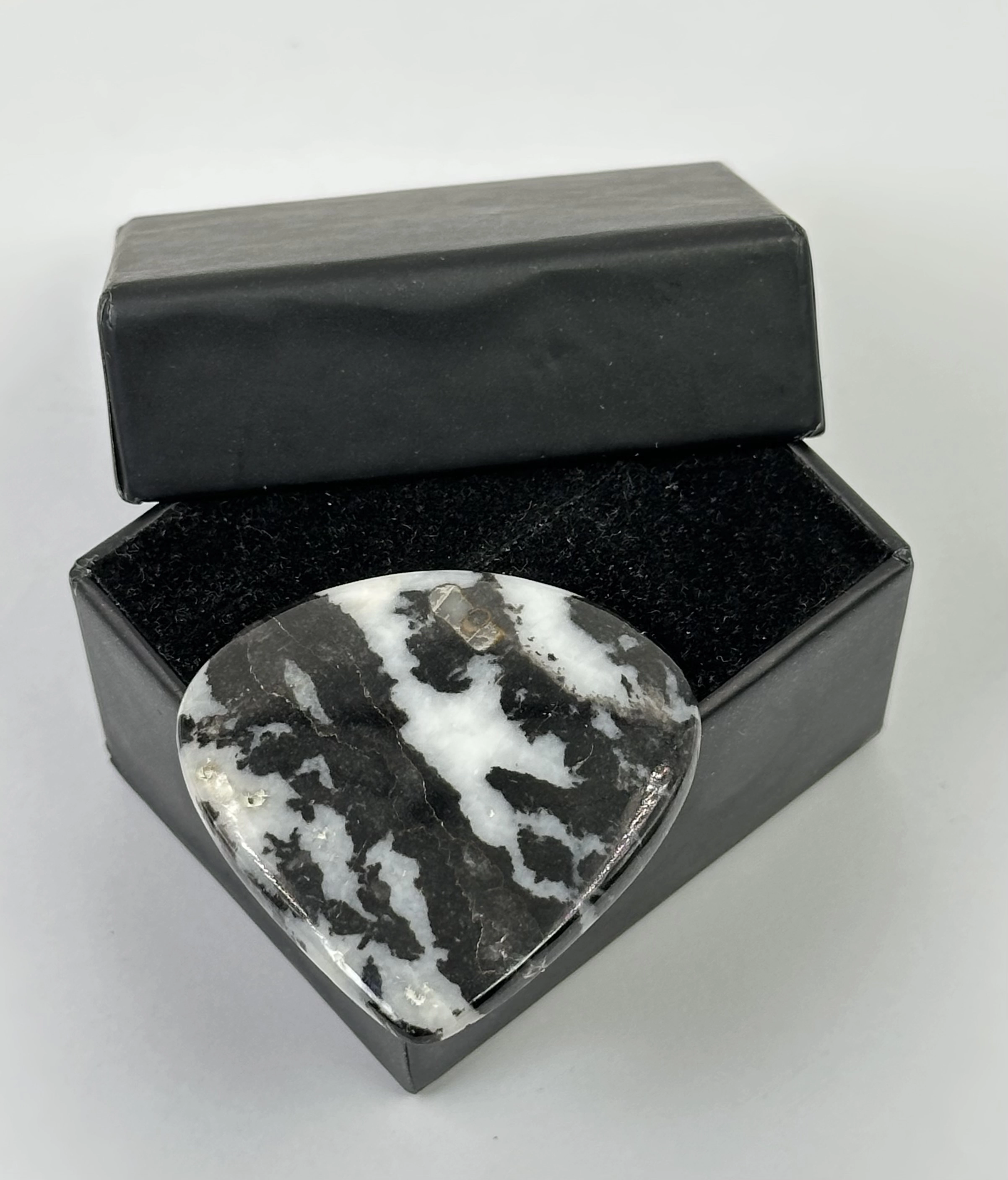 Zebra Jasper Taşından Kaboşon
