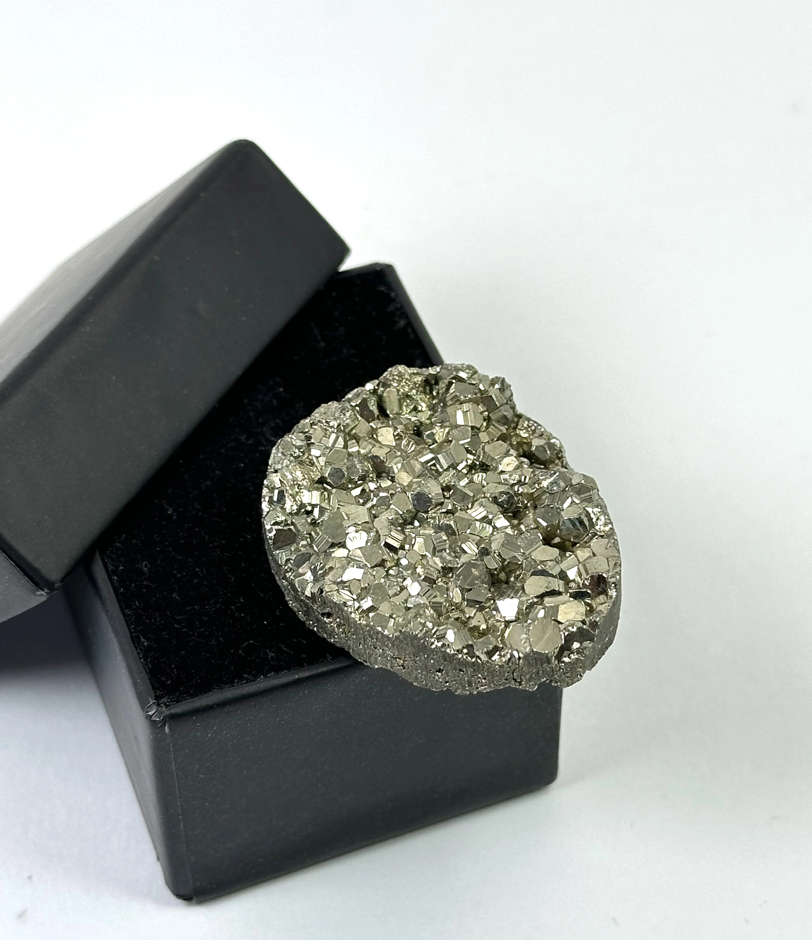 Ham Pirit Taşından Kaboşon