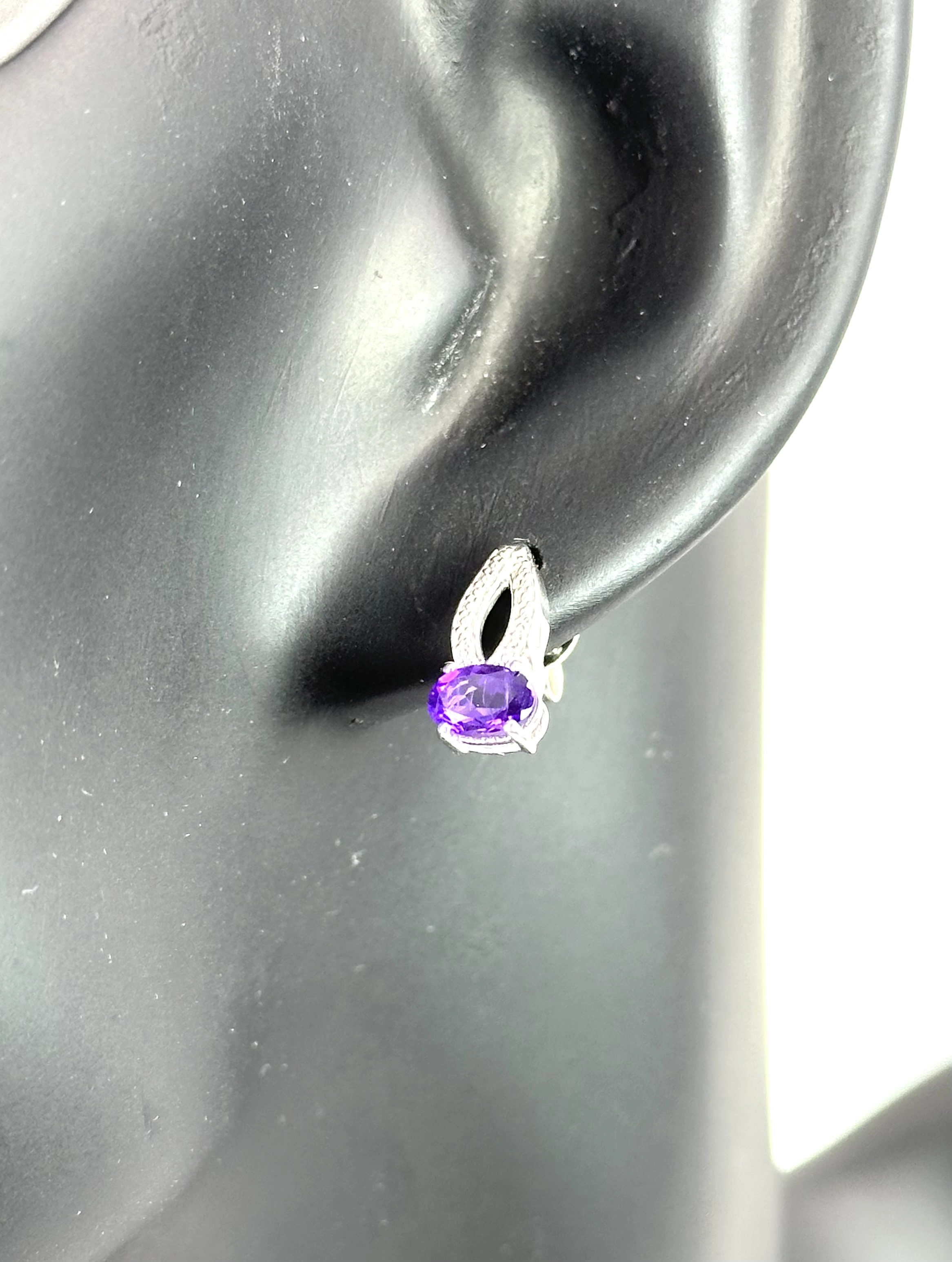 Ametist Taşlı Zarif Gümüş Küpe