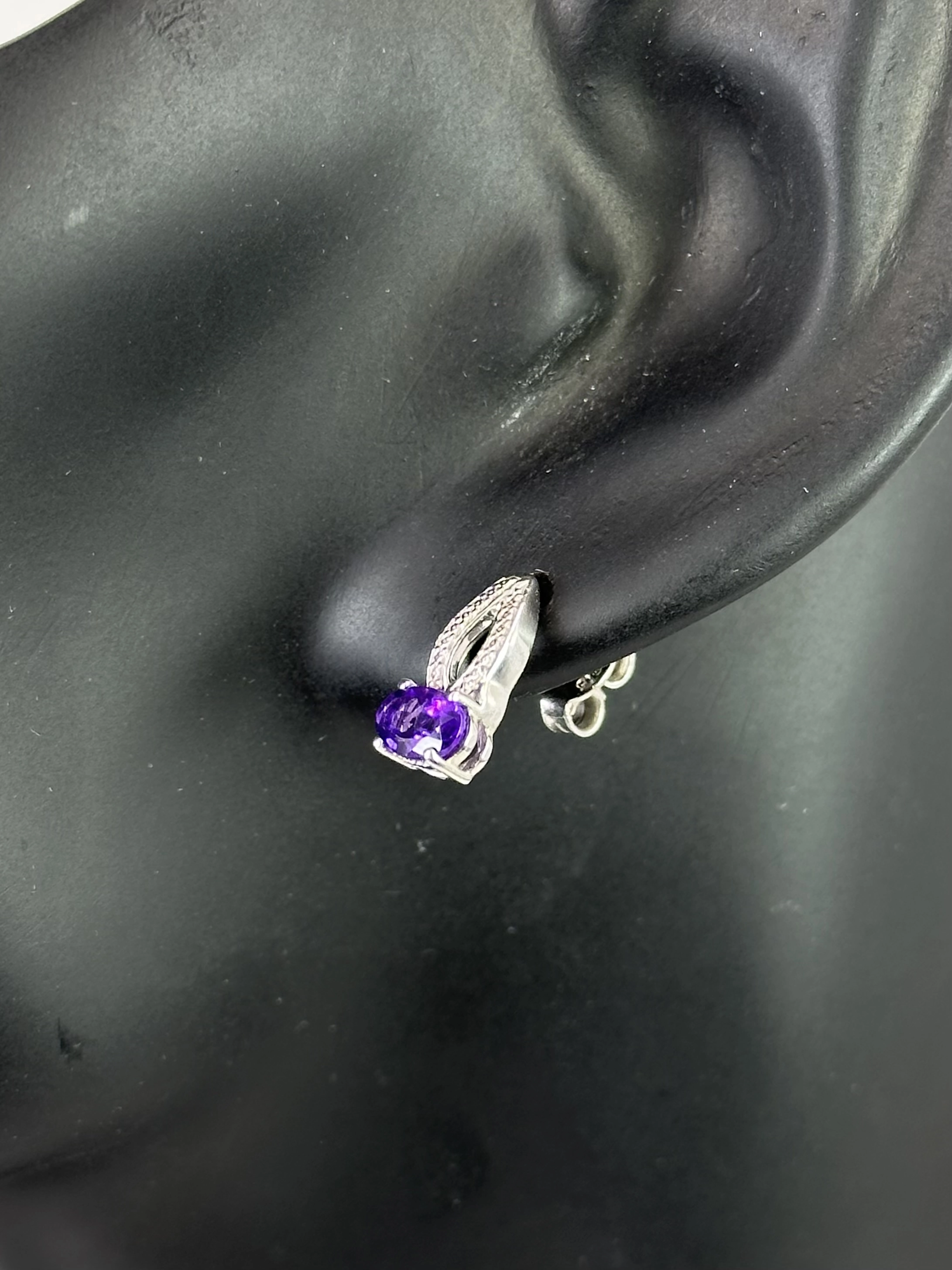 Ametist Taşlı Zarif Gümüş Küpe