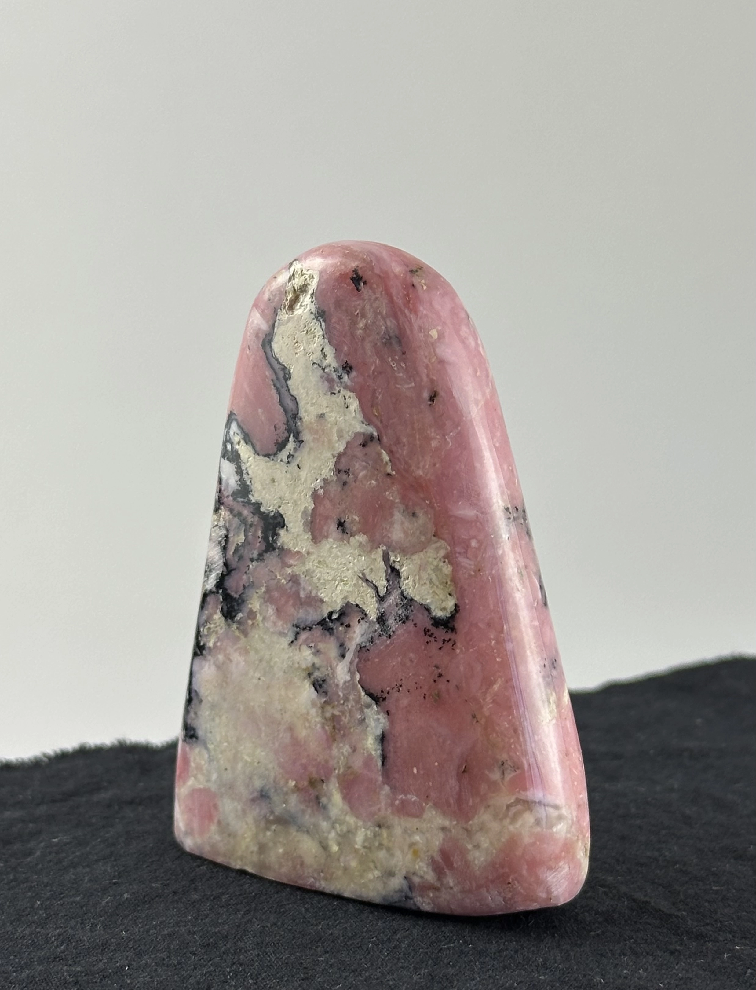Pembe Opal