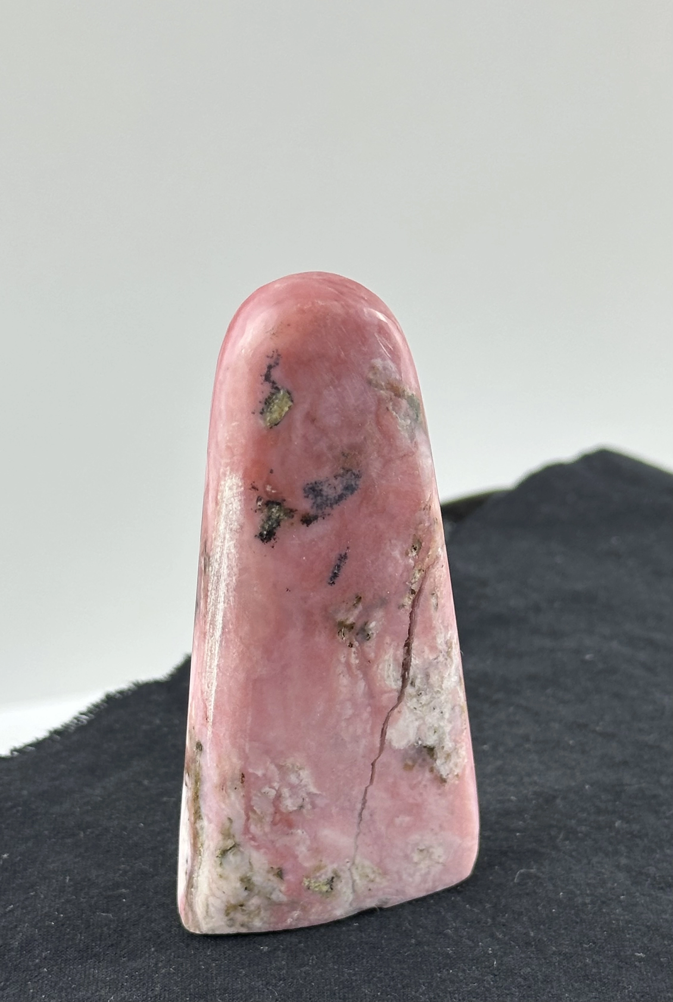  Pembe Opal