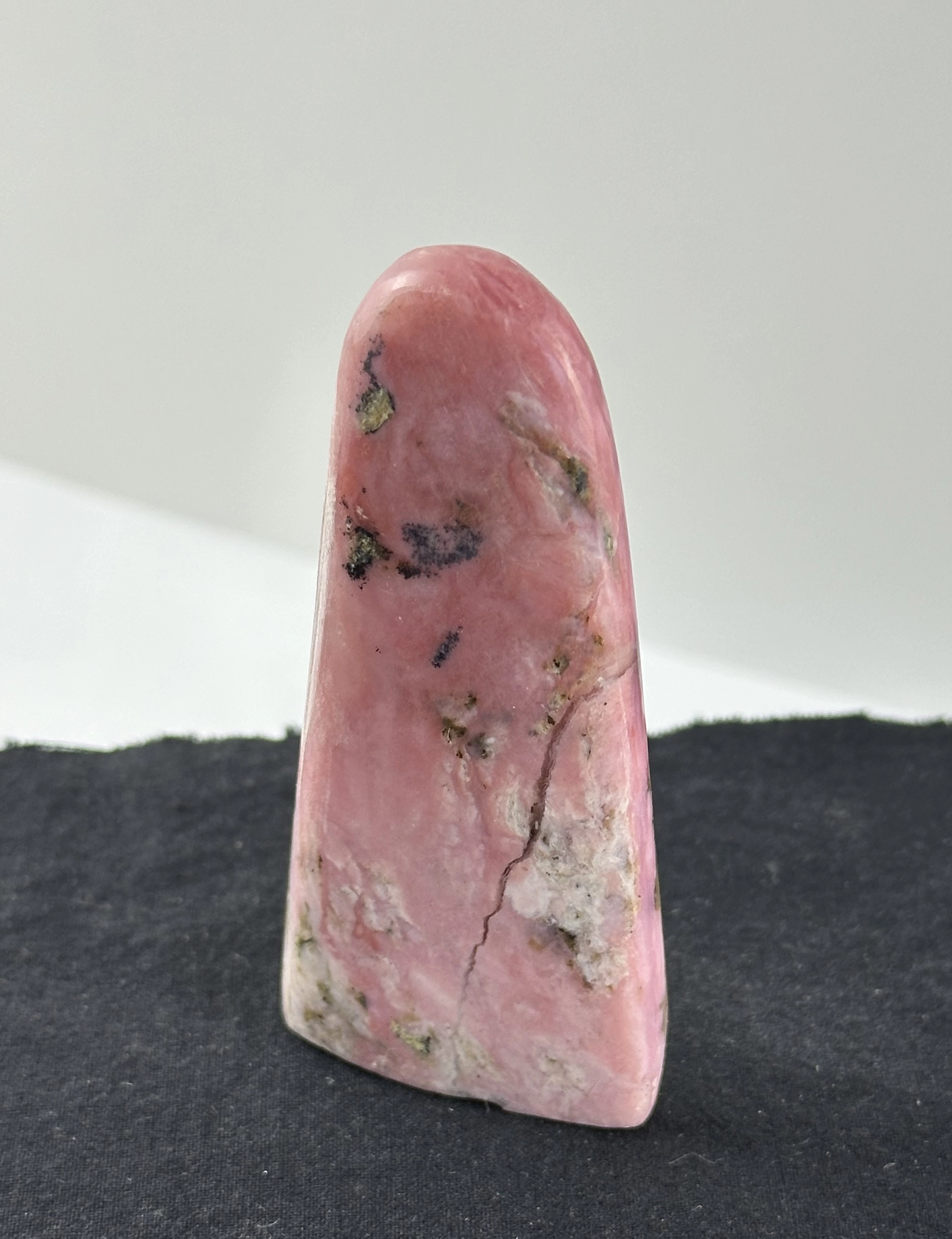  Pembe Opal