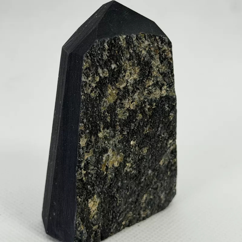 Piritli Şungit Obelisk