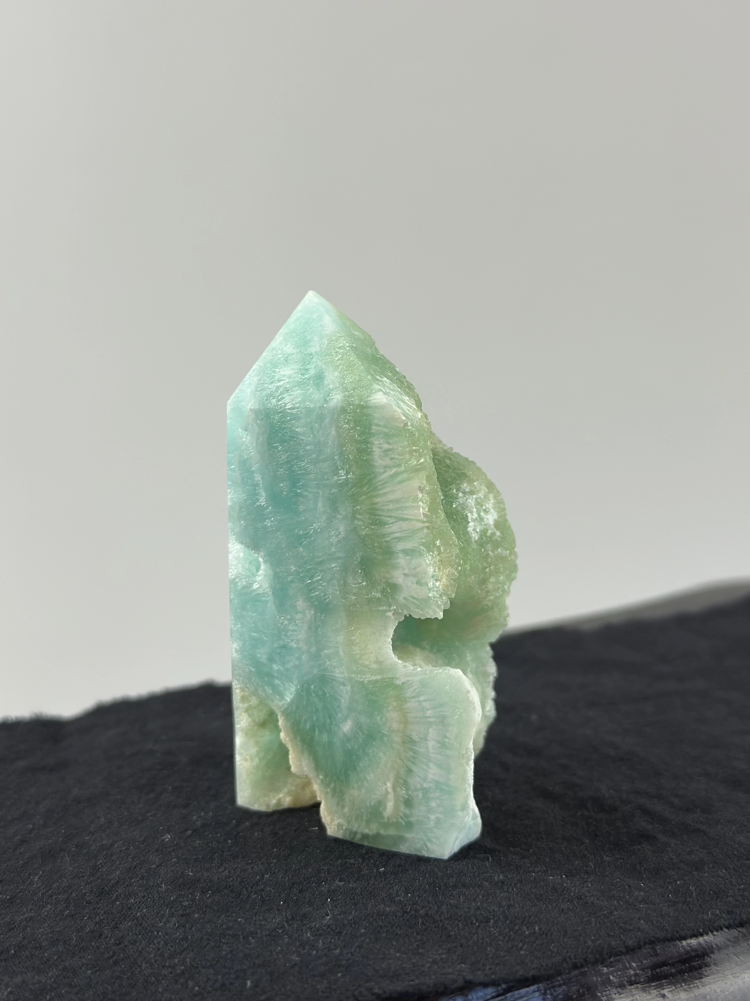 Hemimorfit Kütle