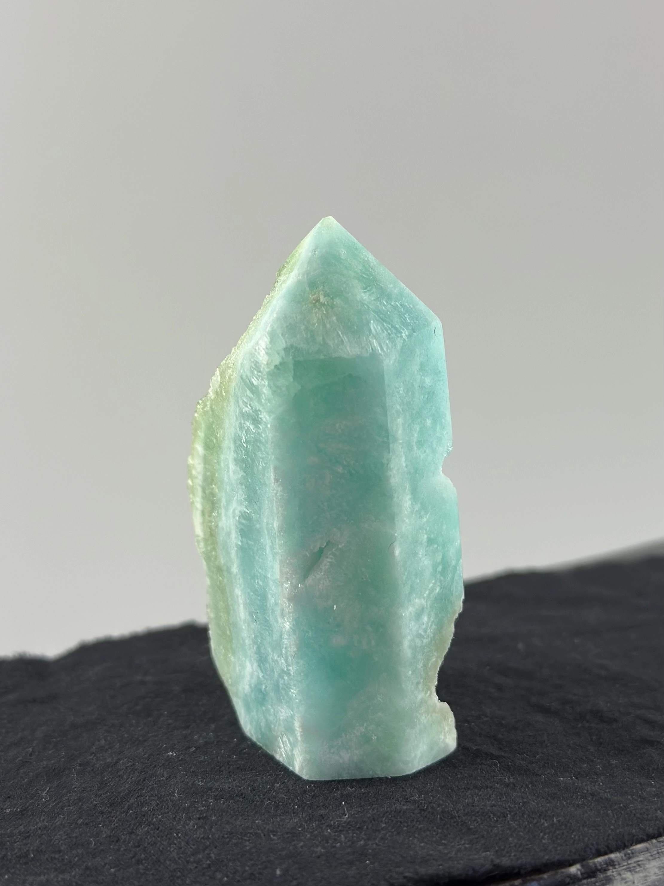 Hemimorfit Kütle