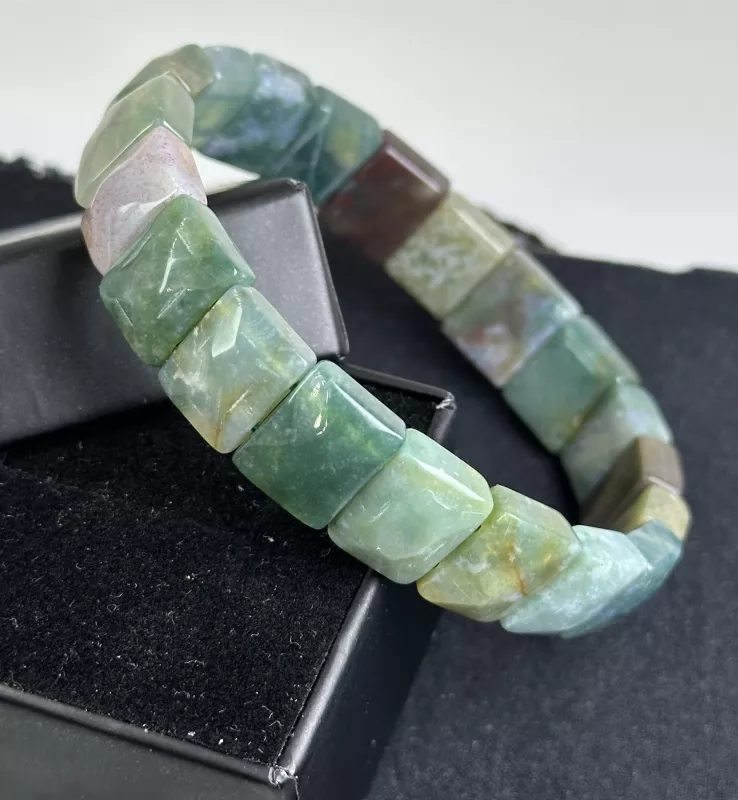 Hint Akiği Taşından Faset Kesim Rolex Bileklik