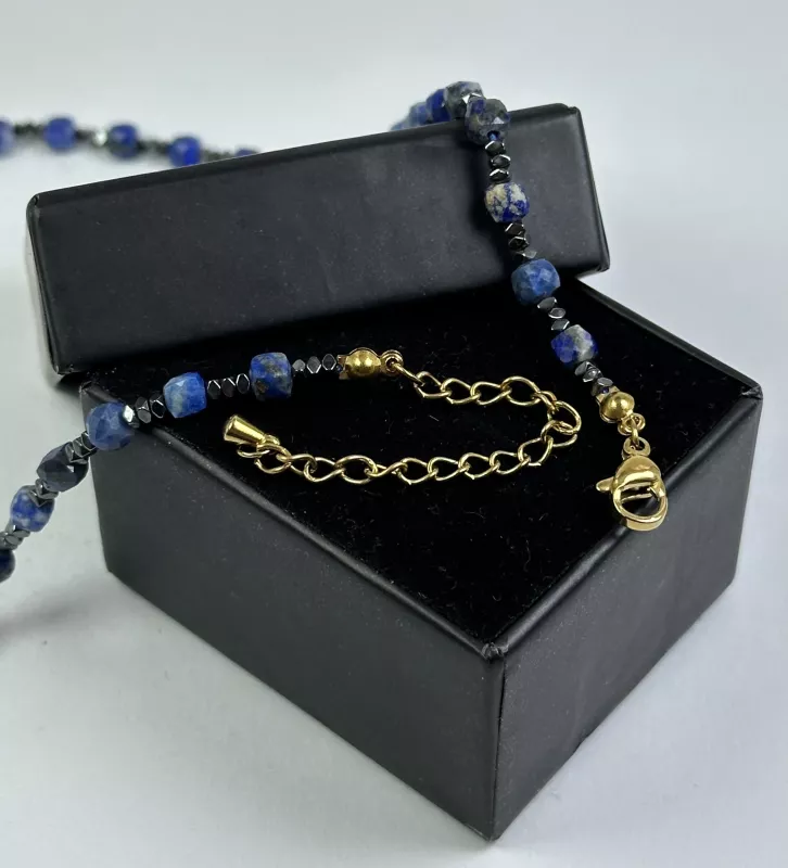 Lapis Taşından Kolye